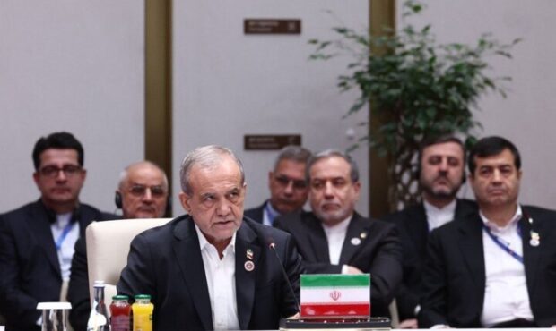 در اجلاس سران سازمان همکاری شانگهای پزشکیان: آمریکا به تفاهمنامه برگردد، ایران نیز عمل متقابل خواهد کرد در اجلاس سران سازمان همکاری شانگهای پزشکیان: آمریکا به تفاهمنامه برگردد، ایران نیز عمل متقابل خواهد کرد