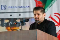 دکتر یونس نظری مدیرعامل پارس پنگان، از عبورِ تکنولوژیک از سدِ تحریم‌ها در قلبِ میدان گازی تابناک می‌گوید؛  میدان گازی تابناک؛ شاهکار مهندسی ایران در دل تحریم‌ها
