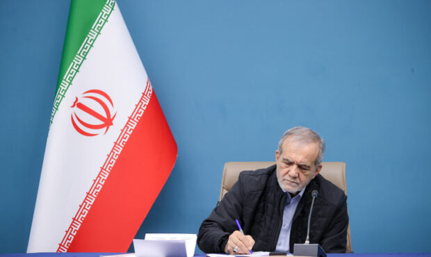با حکم دکتر پزشکیان؛  سردار ابن‌الرضا به عنوان «مشاور رئیس‌جمهور در امور دفاعی کشور» منصوب شد