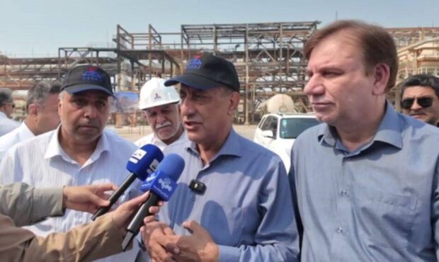 قائم‌پناه در بازدید از پارس جنوبی: خدمت در عسلویه، مجاهدتی هم‌تراز با خط مقدم دفاع است/ بازسازی زیرساخت‌ها با تکیه بر توان دانشمندان جوان